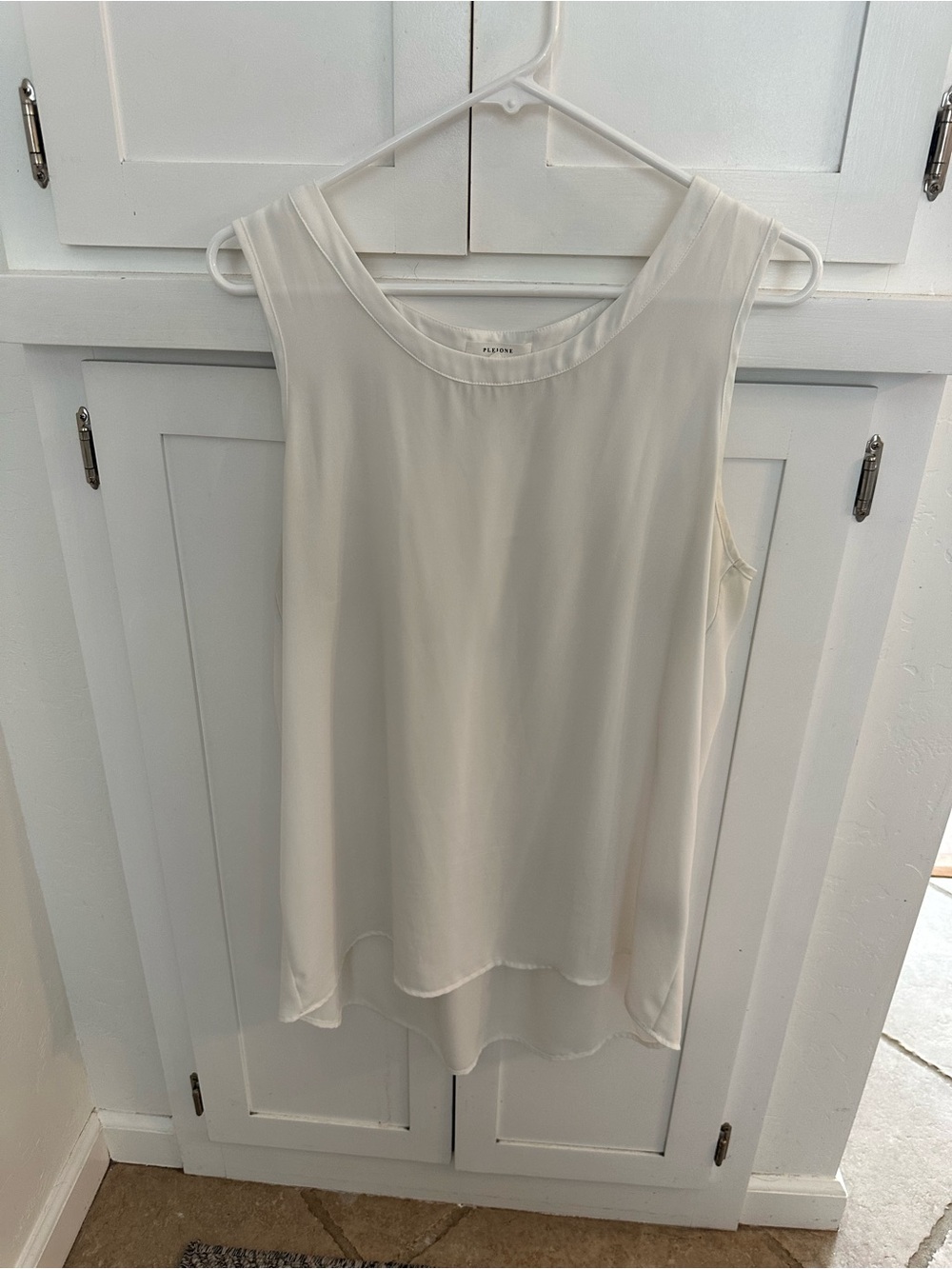 Pleione Ivory Layered Swing Camisole